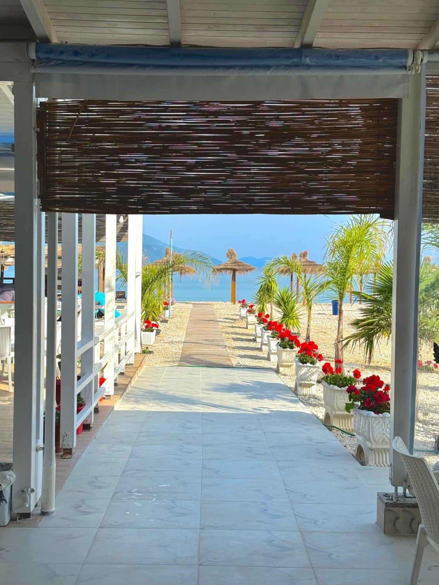 Blue Paradise Hotel Orikum Luaran gambar